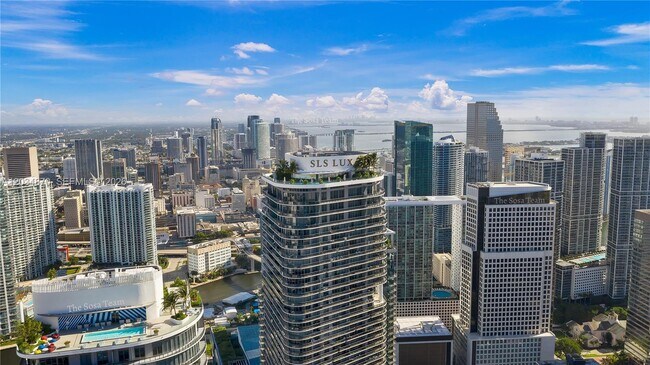 Foto del edificio - 801 S Miami Ave