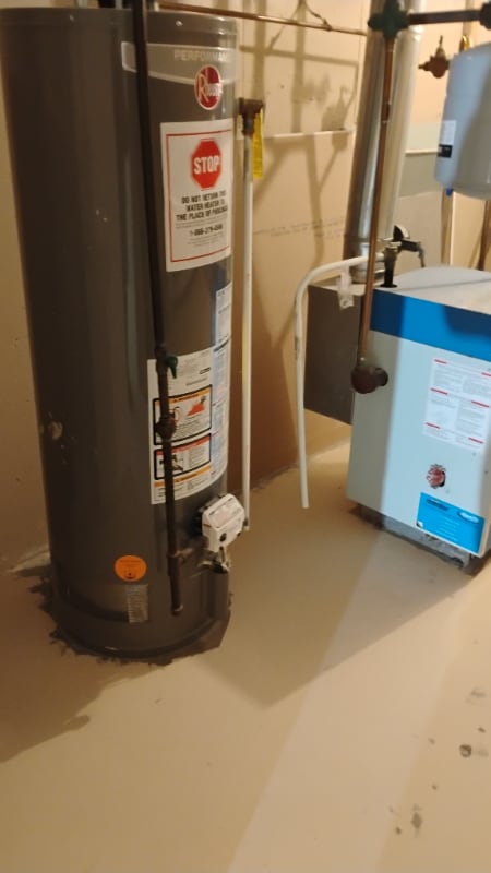 Building Photo - 90 Dover St