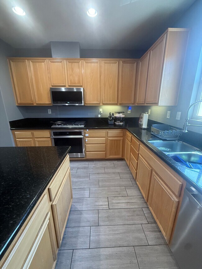 Foto del edificio - 1841 Spring Straw Ln