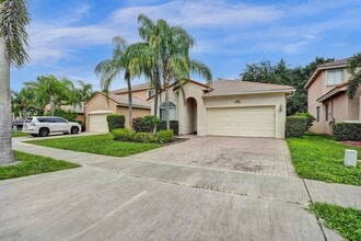 Building Photo - 3717 Pebblebrook Manor