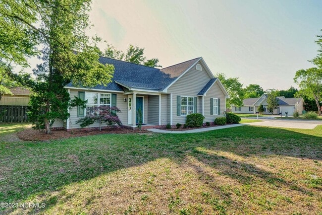 Photo - *** November Promotion -- Start lease by D... Apartment