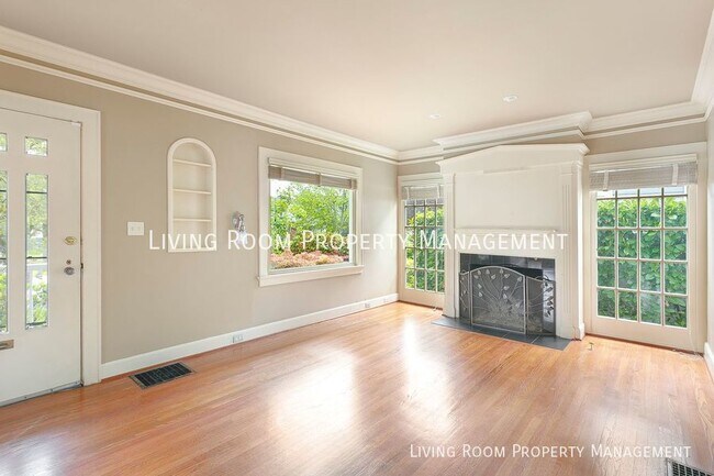 Building Photo - Charming Updated Craftsman w/ Finished Bas...