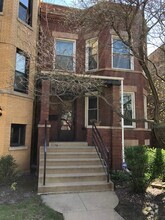 Building Photo - 2733 N Francisco Ave