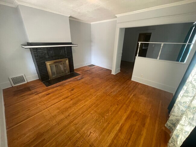 Foto del edificio - 815 N Franklin St