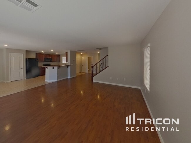 Foto del edificio - 2425 Cockatoo Dr