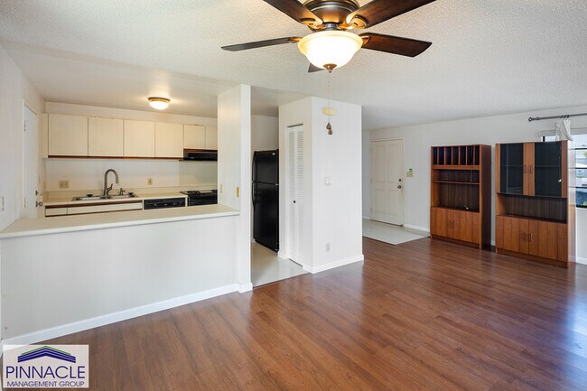 Building Photo - 91-1039 Puhipaka St.