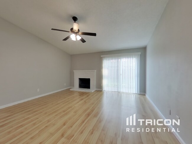 Foto del edificio - 7304 Windjammer Way