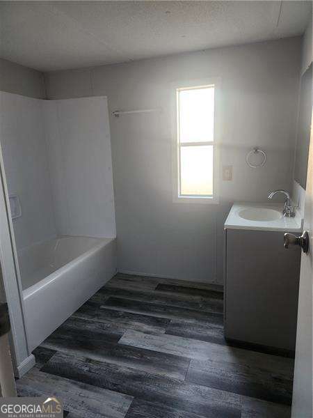 Foto del edificio - 78 Cemetery St