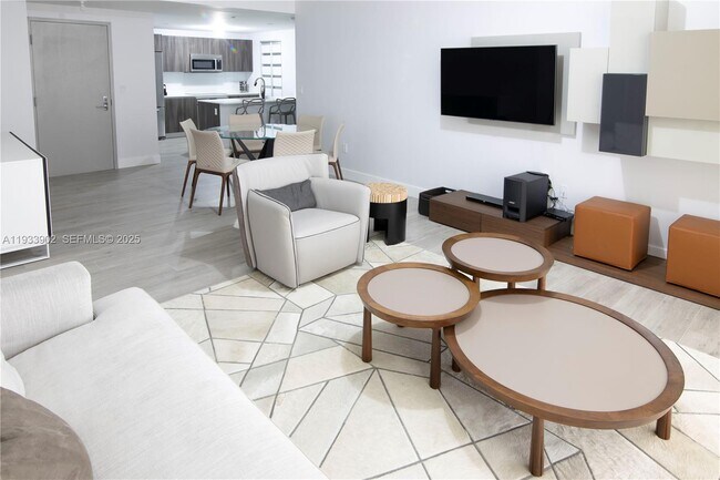 Foto del edificio - 488 NE 18th St