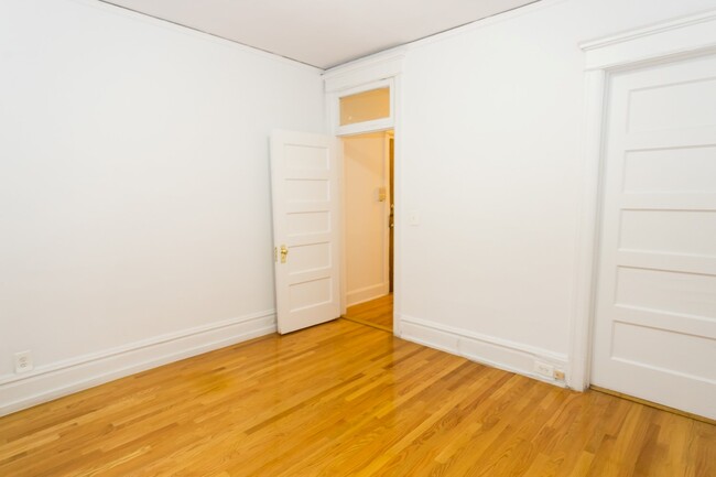 Dining/Living room - 1154-56 E. 56th Street