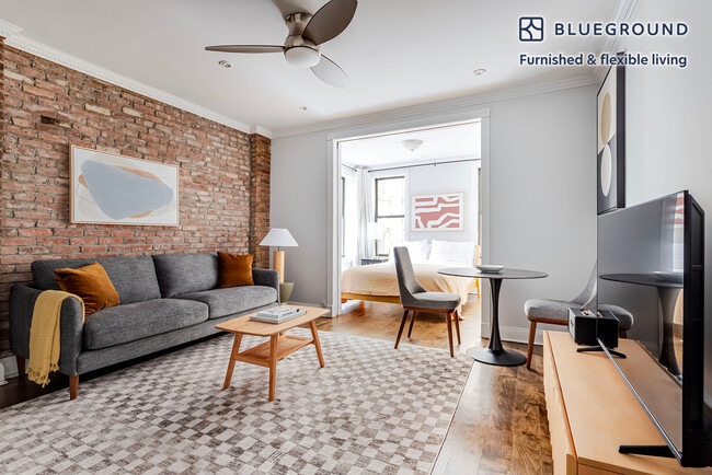 Building Photo - 110 Bedford St Building Photo - 110 Bedford St