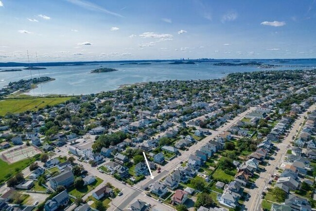 Building Photo - 5 bedroom in Hull MA 02045