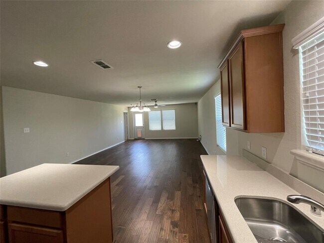 Building Photo - 1000 Rivers Creek Ln