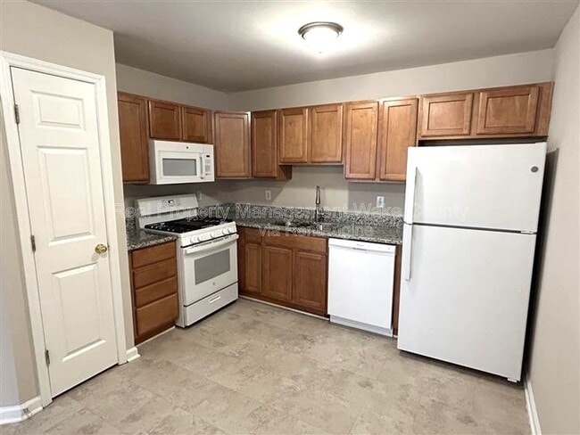 Foto del edificio - 2920 Barrymore St