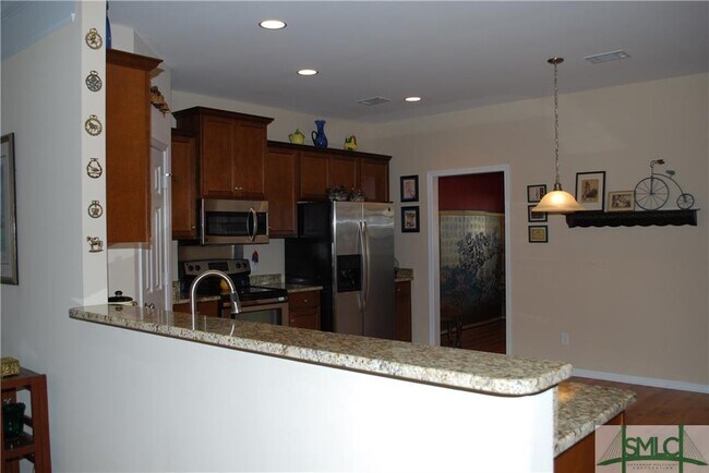 Foto del edificio - 229 Harmony Blvd