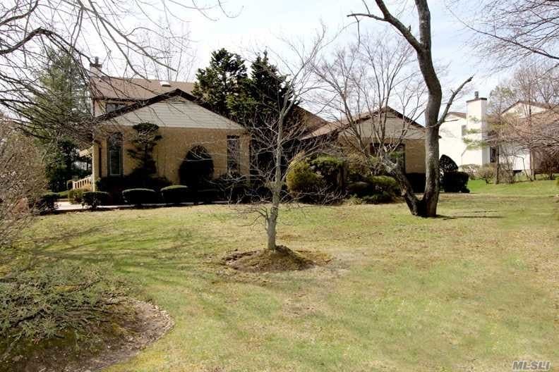 Primary Photo - 35 Aldgate Dr E