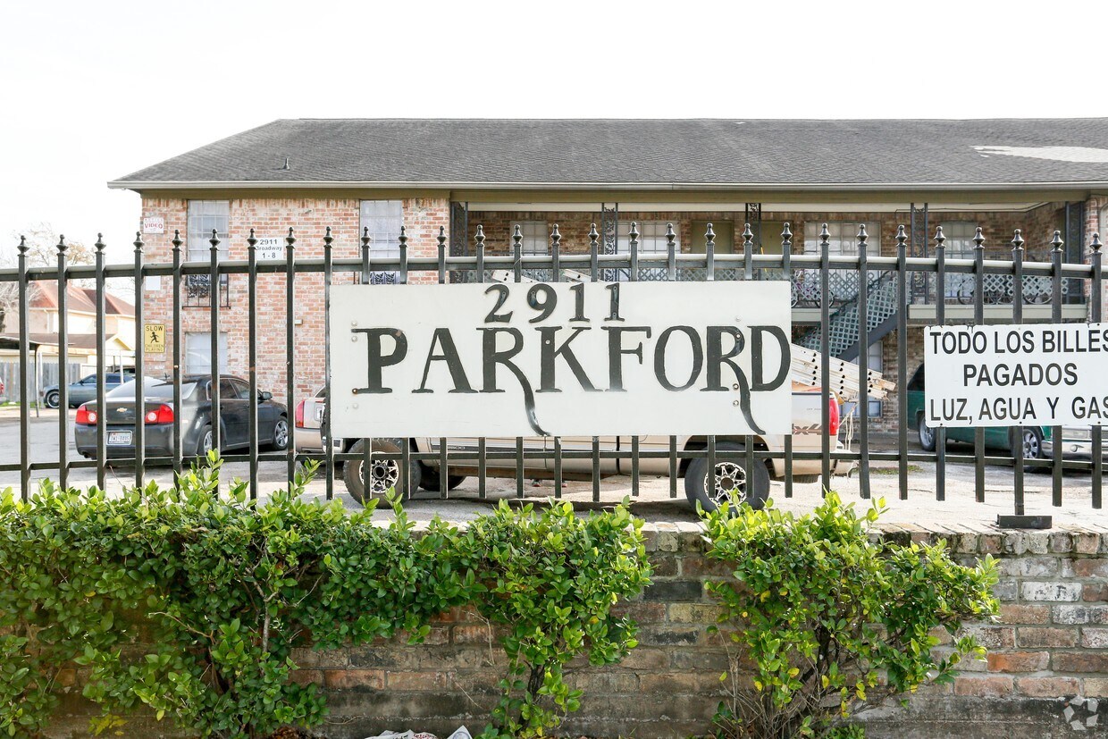 Foto principal - Parkford Apartments