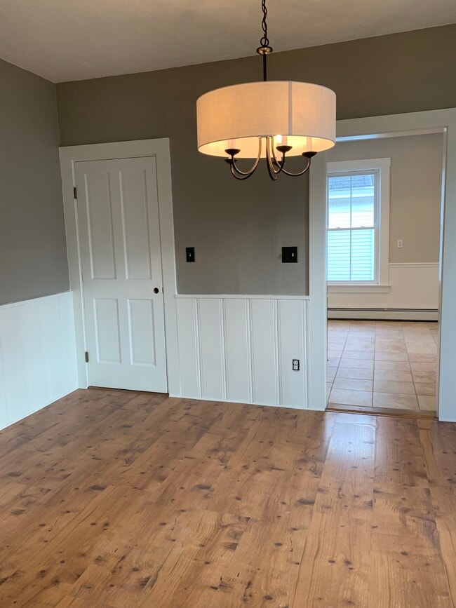 Dining room - 3 Central St