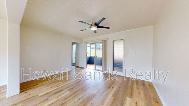 Building Photo - 98-1426 D Kaahumanu St Apt
