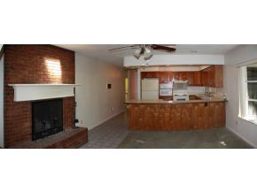 Building Photo - 730 NE 33rd St