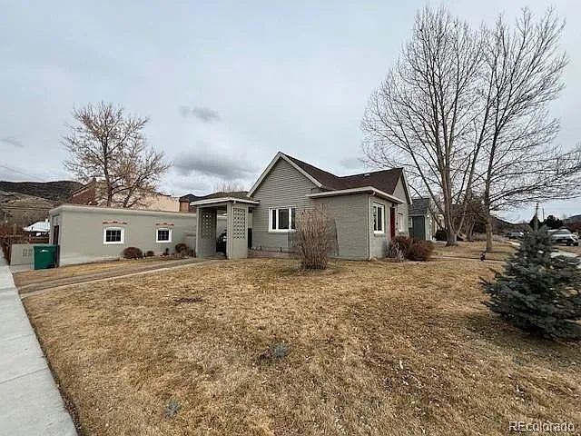 Building Photo - Charming 2 Bed / 1 Bath Home:  Pet Friendl...