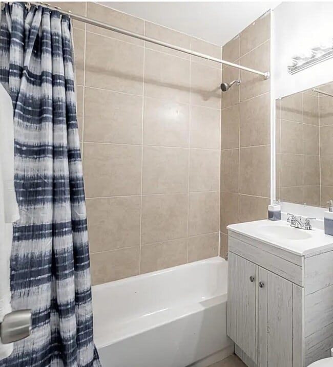 Foto del edificio - 3120 SW 12th Pl