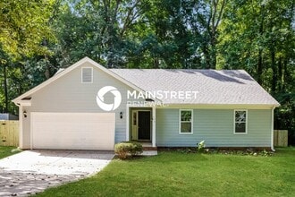 Building Photo - 606 Canadice Rd