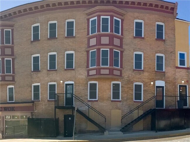 Building Photo - 601 Northampton St