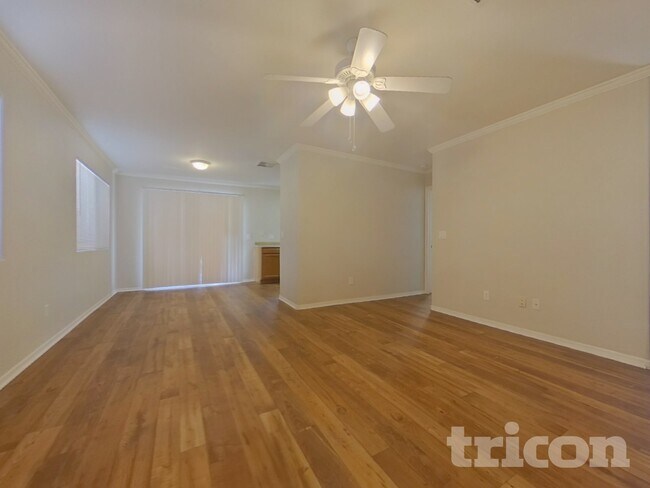 Foto del edificio - 21619 N 29th Dr