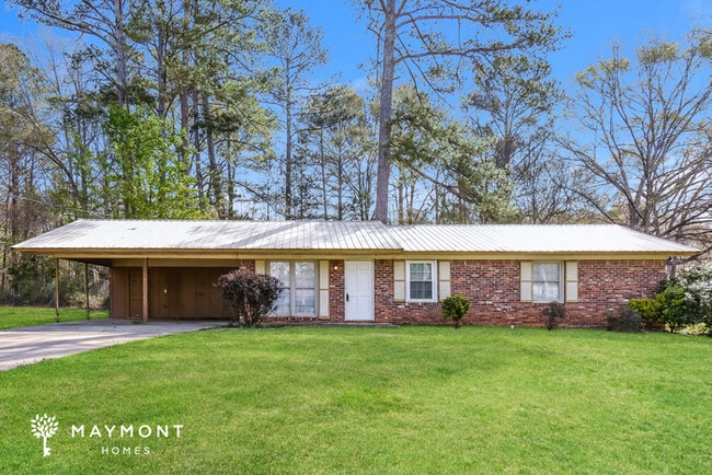 Building Photo - 25 Hickory Cir