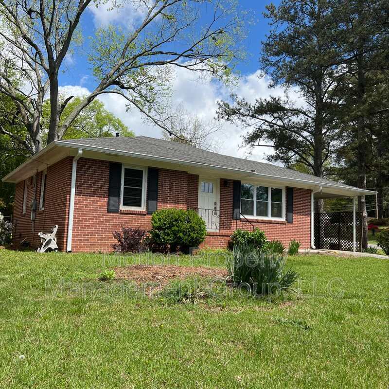 Foto principal - 2189 Clearwater Dr SE