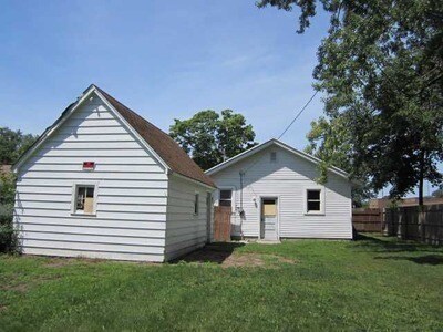 Foto del edificio - 2 Bedroom Single Family Home Across from D...