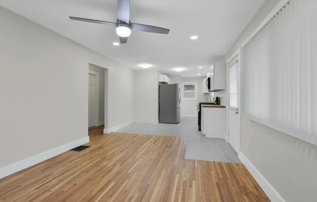 Foto del edificio - 106 N Lincoln St