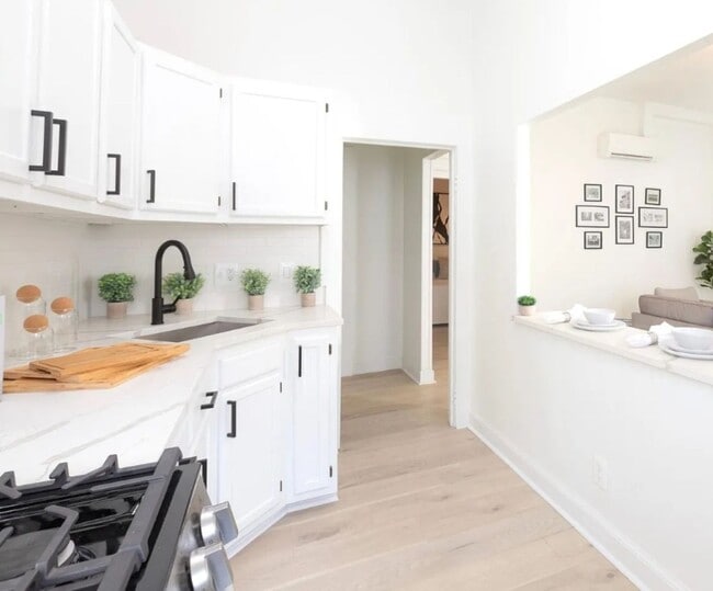 Foto del edificio - 840 Park Ave