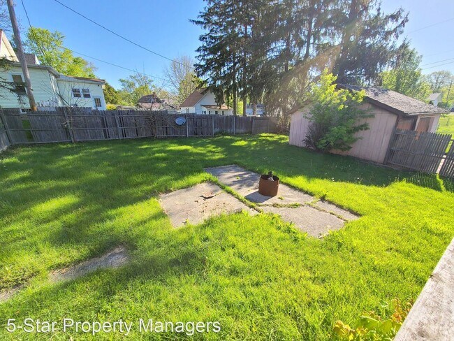 Foto del edificio - 3 br, 1 bath House - 802 N 5th Street