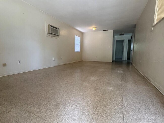 Foto del edificio - 1421 Noble Pl