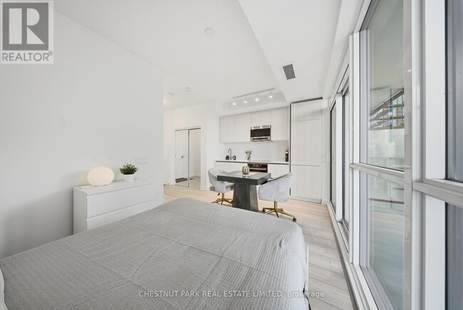 Building Photo - 110 Broadway Ave