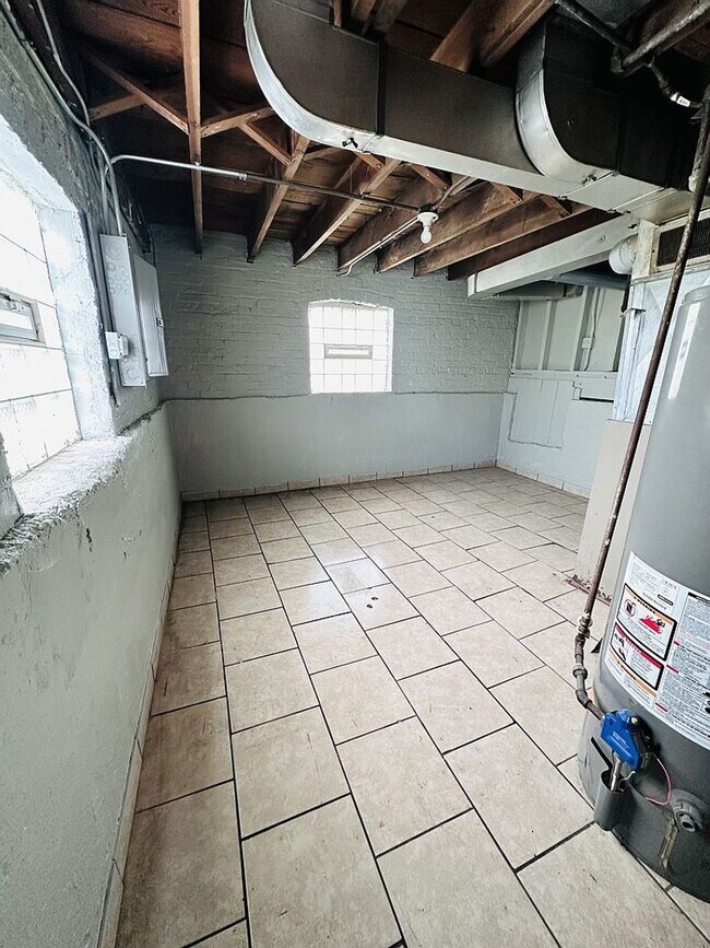 Foto del edificio - 8357 S Hoyne Ave