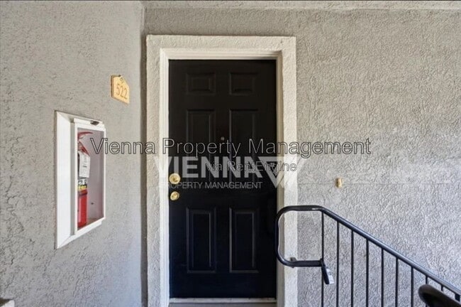 Building Photo - 885 Halidon Way