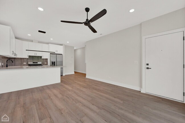 Foto del edificio - 4609 S St Lawrence Ave