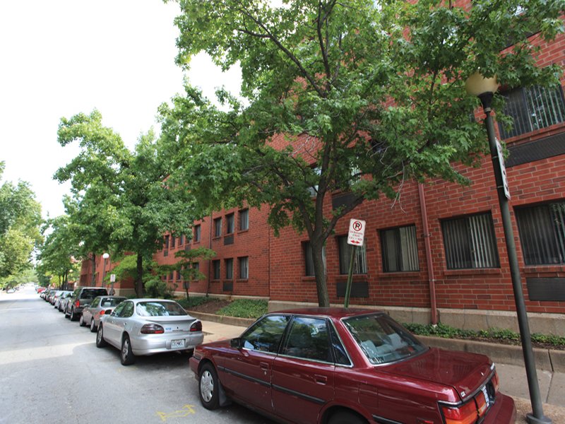 Park Place A Senior Community Apartments in St Louis, MO