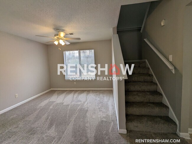Building Photo - 4151 Hampton Manor - 3 Bedroom / 2.5 Bath ...