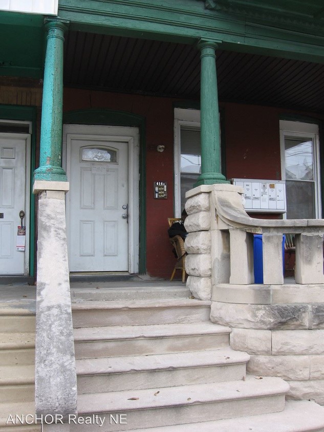 Primary Photo - 4141 W Girard Ave