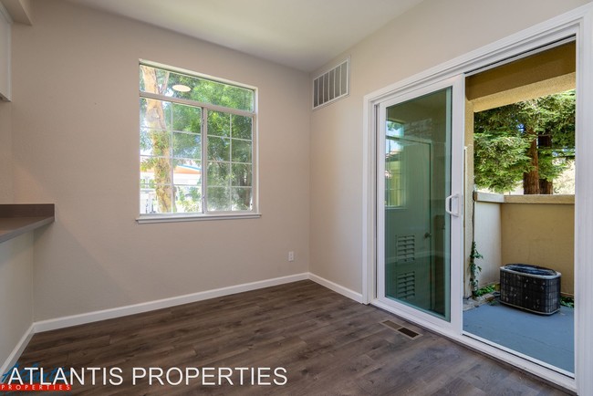 Building Photo - 3 br, 2 bath House - 101 Sunnyhills Court