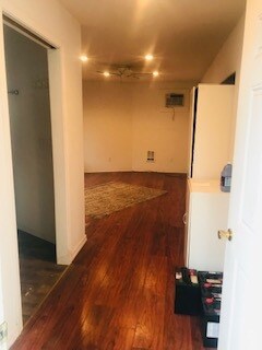 Building Photo - 104 Overlook Ln