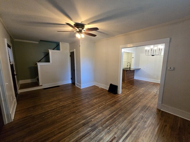 Building Photo - 2064 Independence Ave