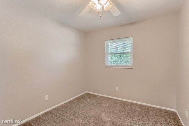 Building Photo - 4 br, 2 bath House - 3017 Tennessee Ave UNIT