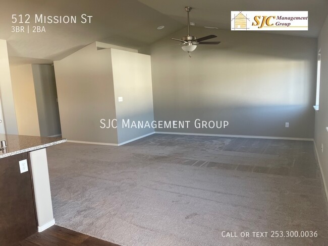 Foto del edificio - Three bedroom 2 bath home for rent in Moxee