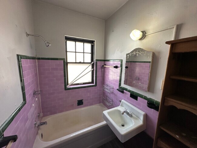 Foto del edificio - 210-202 Walnut-