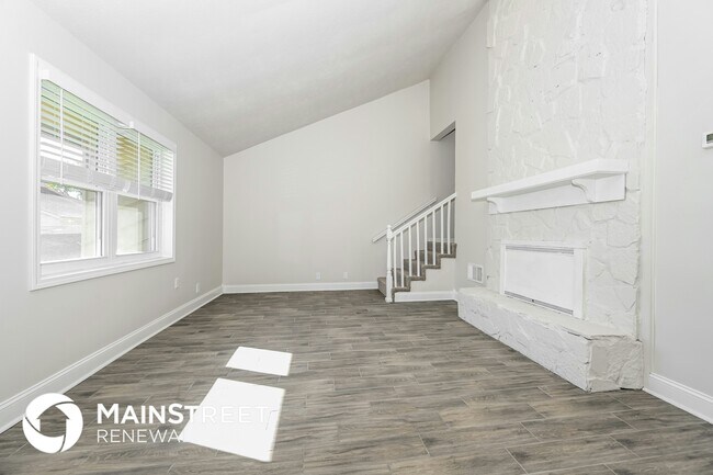 Foto del edificio - 589 Springmont Blvd